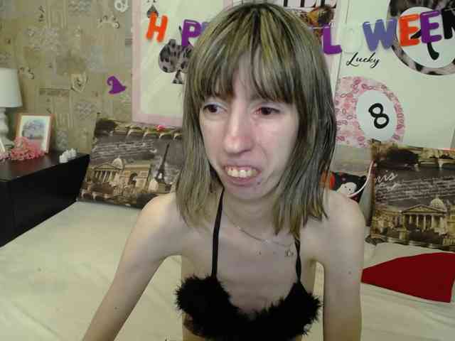 Unusual-G webcam