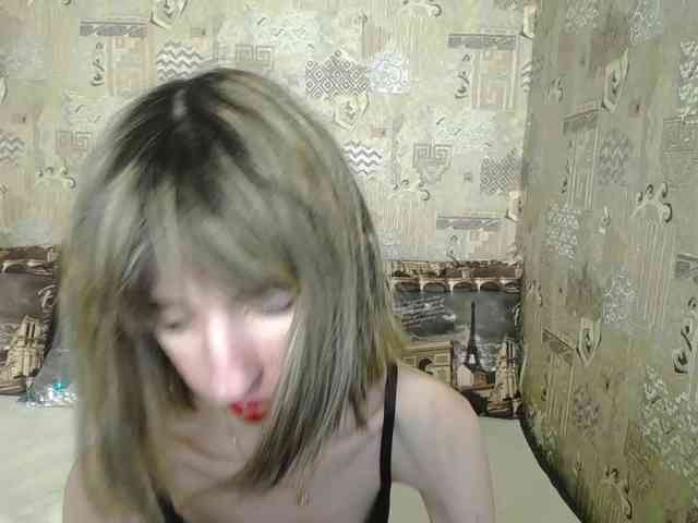 Unusual-G webcam