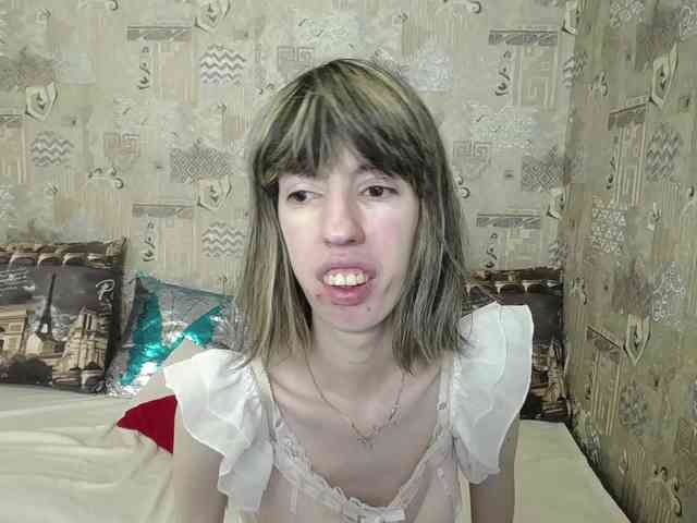 Unusual-G webcam