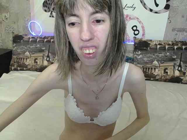 Unusual-G webcam