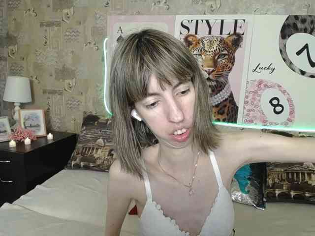 Unusual-G webcam