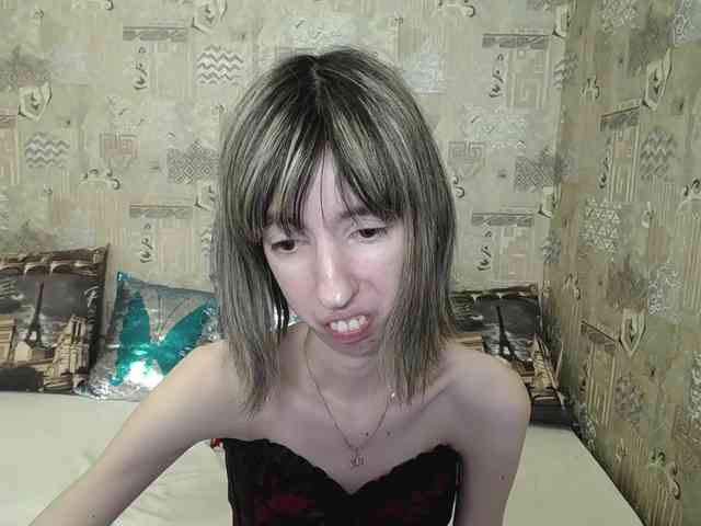 Unusual-G webcam