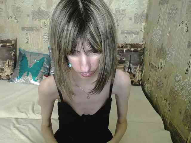 Unusual-G webcam