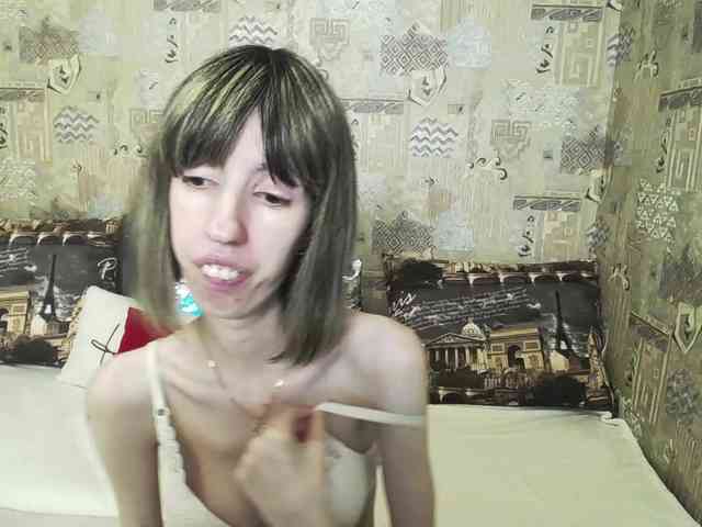 Unusual-G webcam