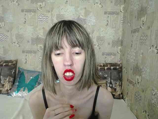 Unusual-G webcam