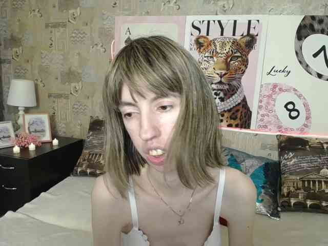 Unusual-G webcam