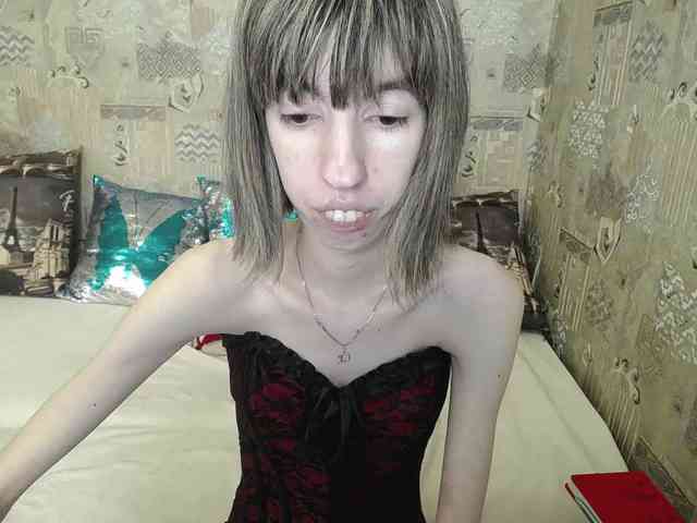 Unusual-G webcam