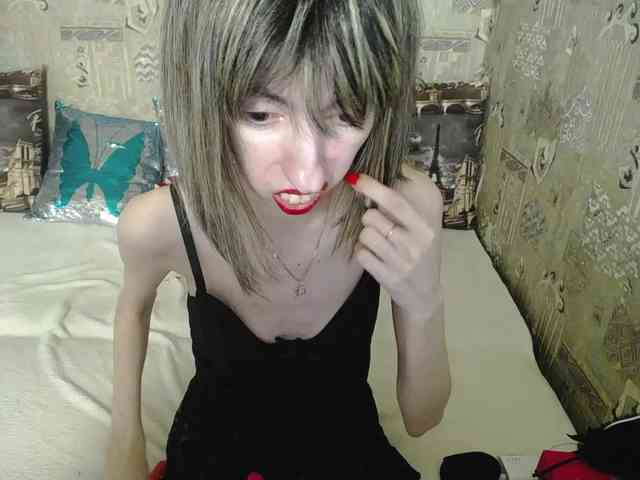 Unusual-G webcam
