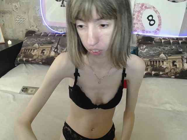 Unusual-G webcam