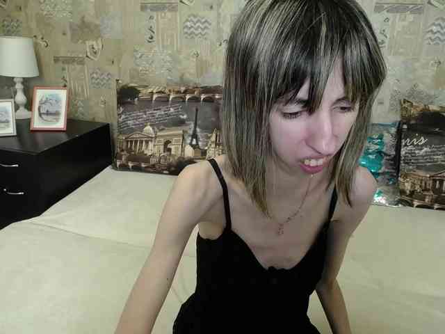 Unusual-G webcam
