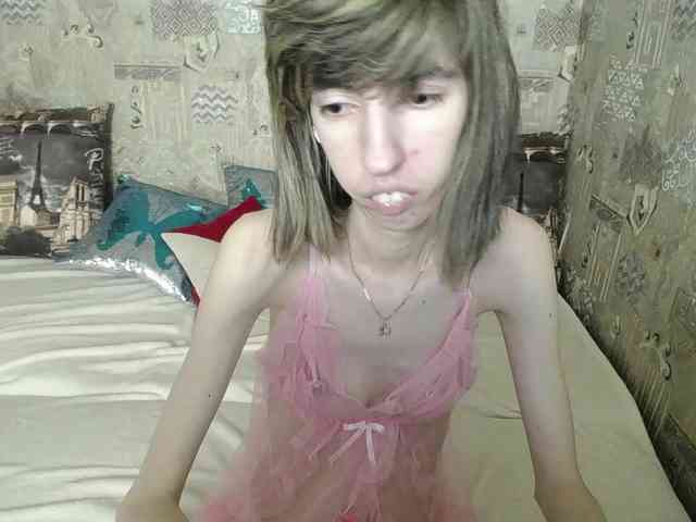 Unusual-G webcam