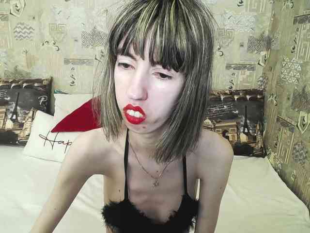 Unusual-G webcam