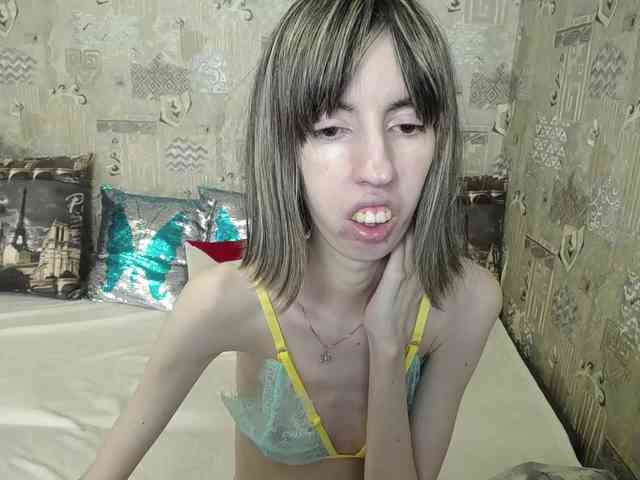 Unusual-G Live Webcam on BongaCams