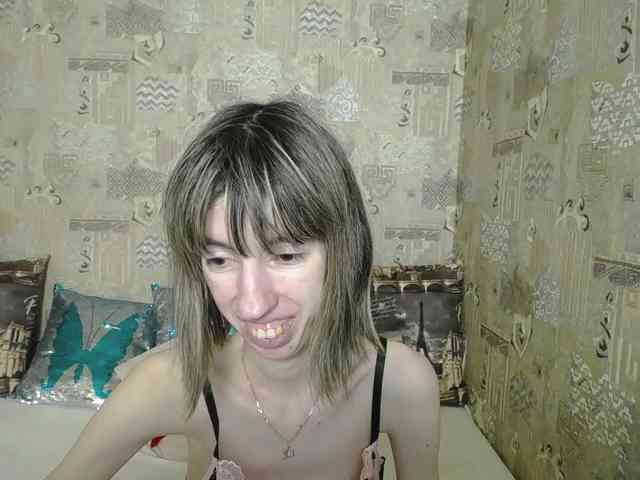 Unusual-G webcam