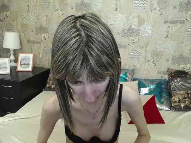 Unusual-G webcam