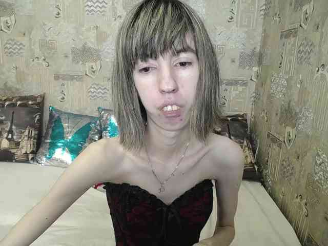Unusual-G webcam