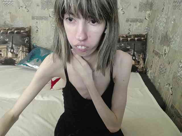 Unusual-G webcam