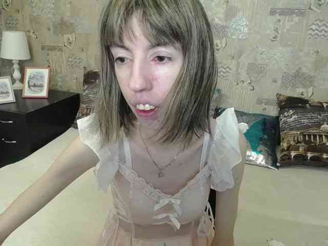 Unusual-G webcam