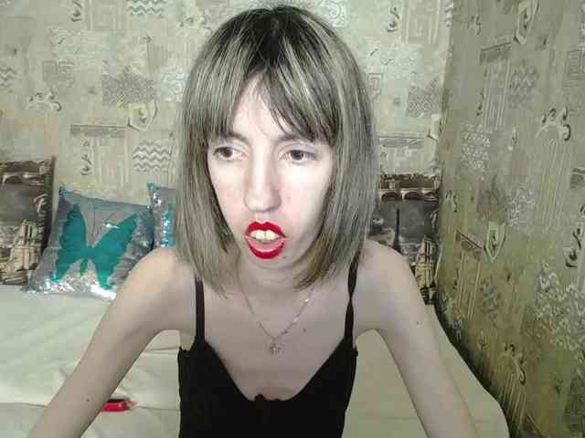 Unusual-G webcam