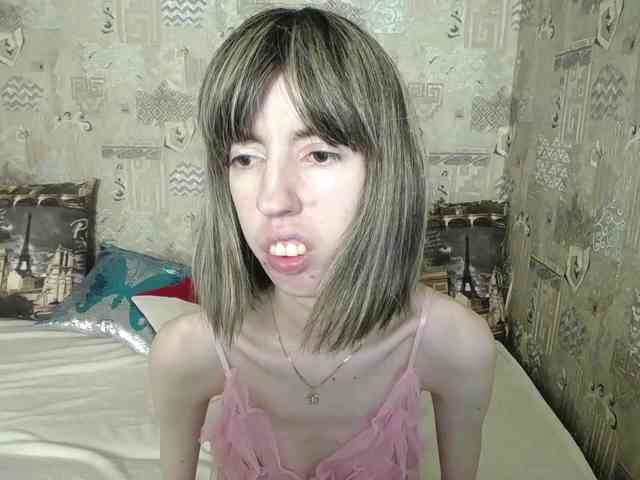 Unusual-G webcam