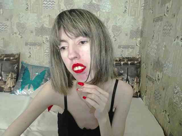 Unusual-G webcam