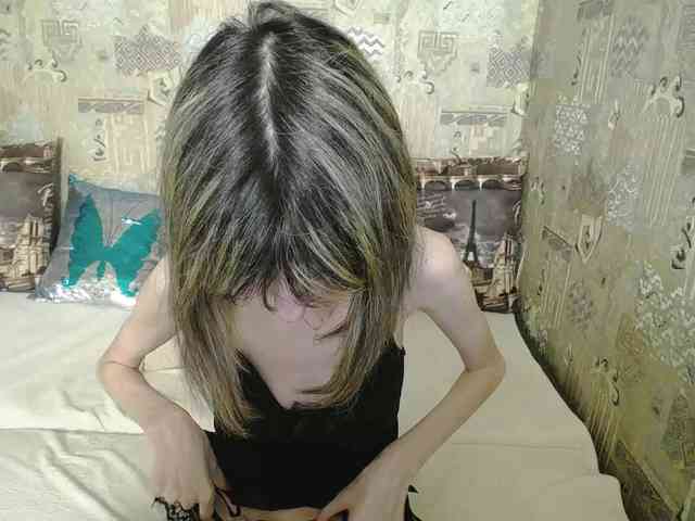 Unusual-G webcam
