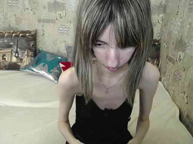 Unusual-G webcam