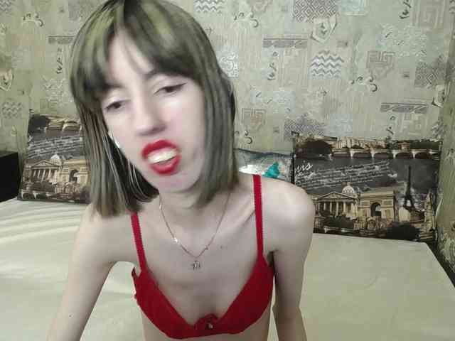 Unusual-G webcam