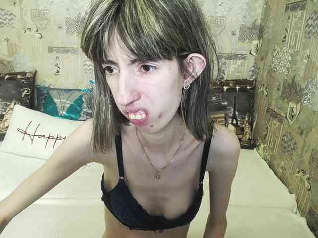 Unusual-G webcam