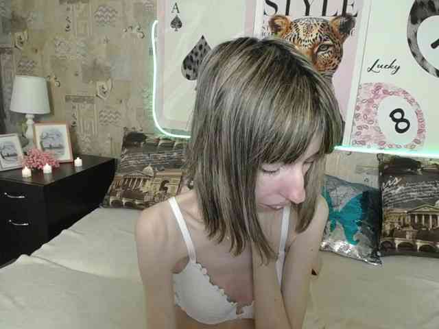 Unusual-G webcam