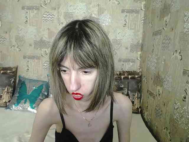 Unusual-G webcam