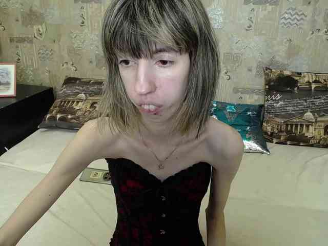 Unusual-G webcam