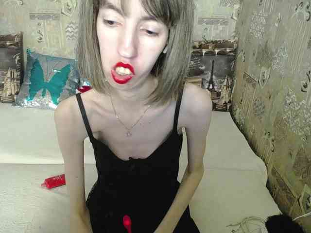Unusual-G webcam
