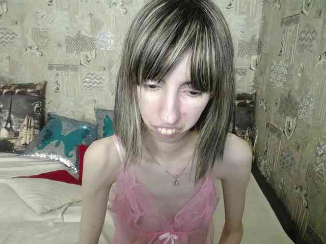Unusual-G webcam
