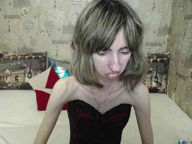 Unusual-G webcam
