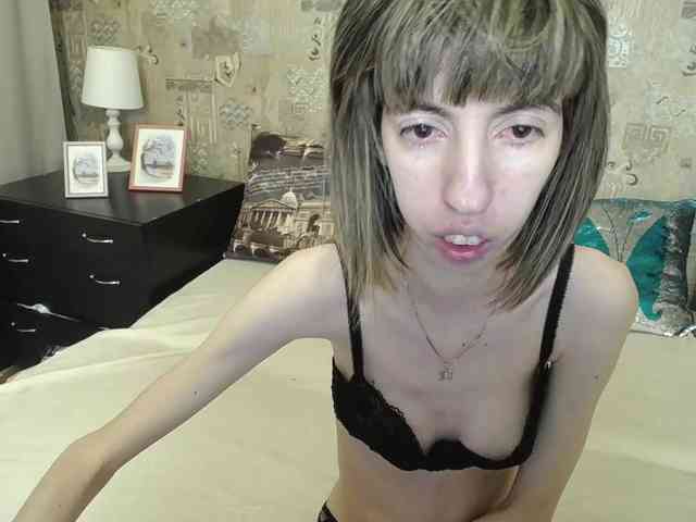 Unusual-G webcam