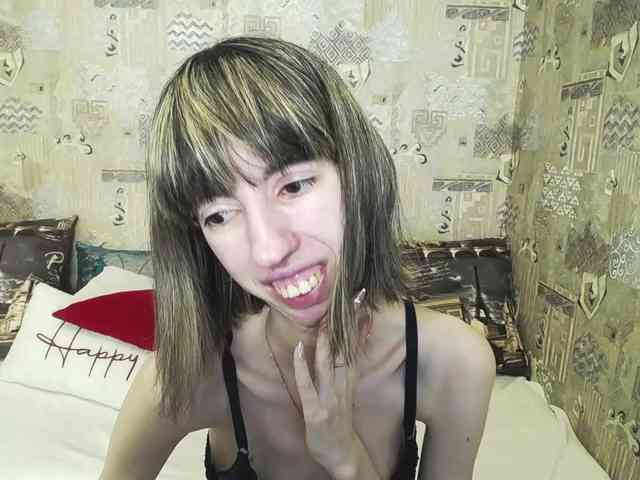 Unusual-G webcam