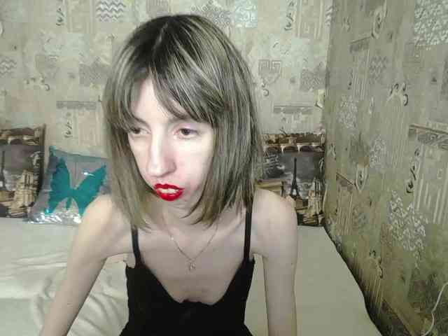 Unusual-G webcam