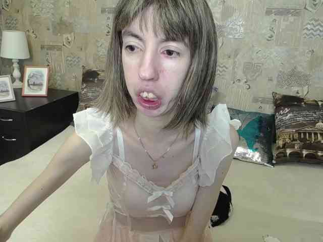Unusual-G webcam