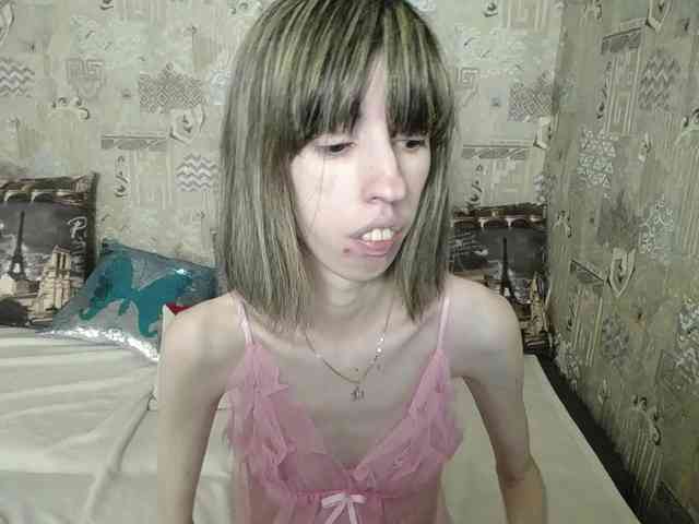 Unusual-G webcam