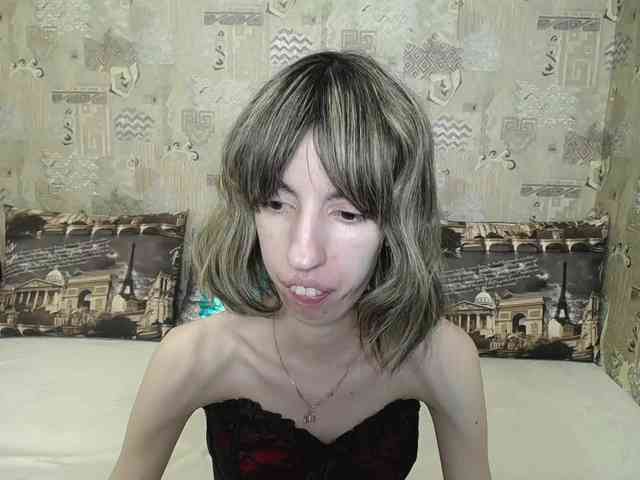 Unusual-G webcam
