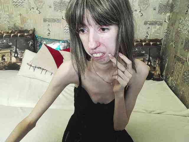 Unusual-G webcam