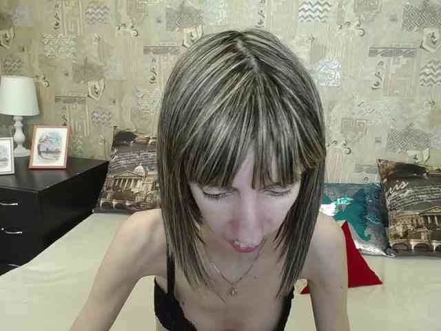 Unusual-G webcam
