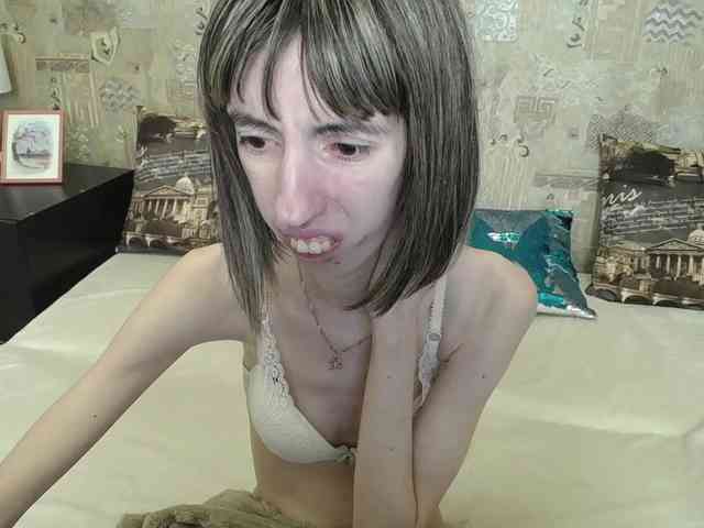 Unusual-G webcam