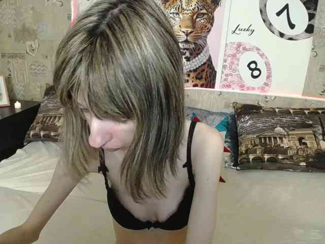 Unusual-G webcam