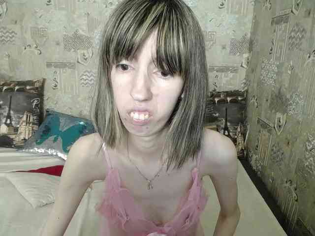 Unusual-G webcam
