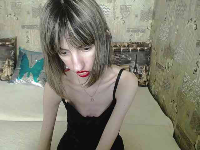 Unusual-G webcam