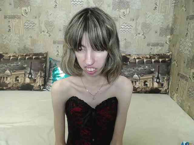 Unusual-G webcam
