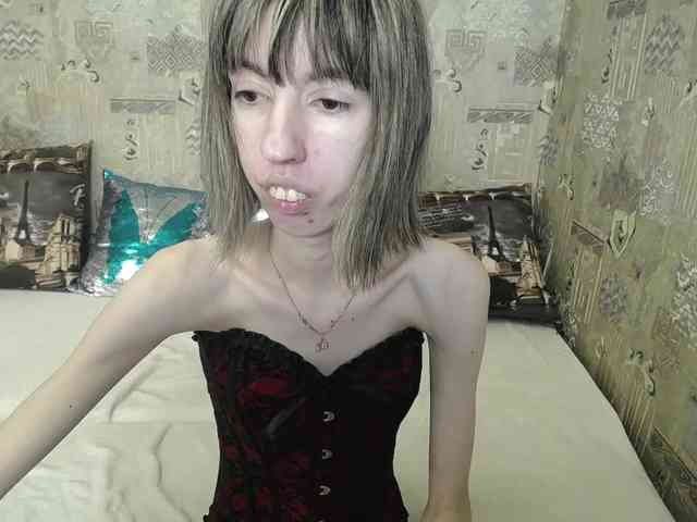 Unusual-G webcam