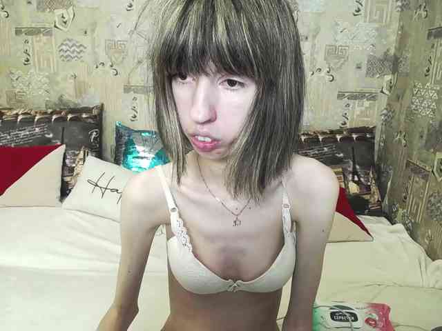 Unusual-G webcam
